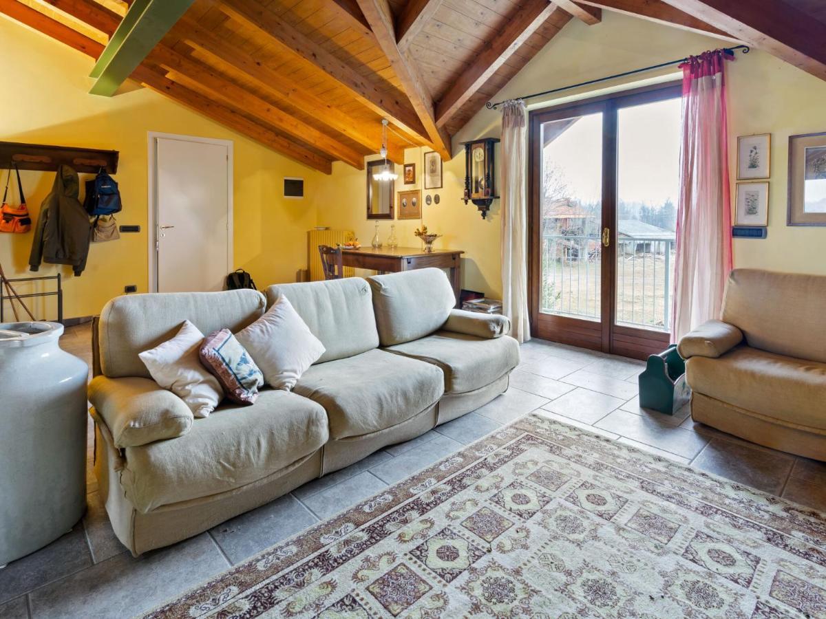 Belvilla By Oyo Secluded Apartment With Balcony Romagnano Sesia Exterior foto